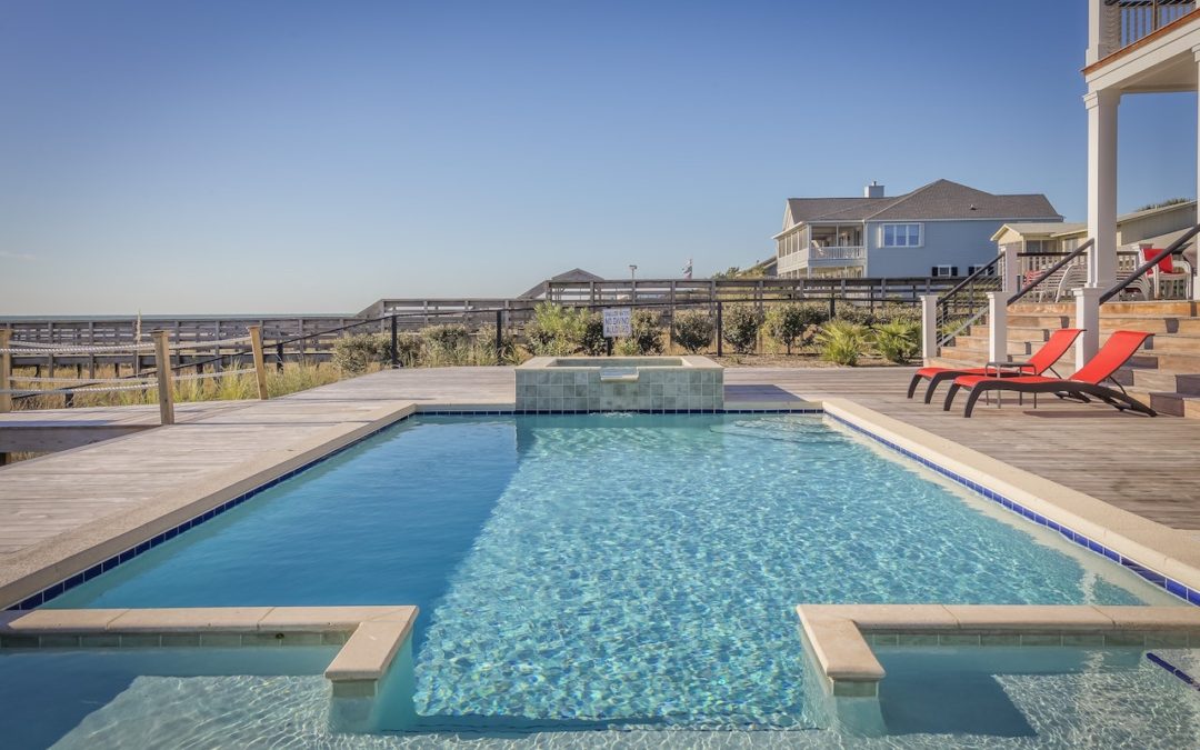 Essential Tips for Maintaining Your Pool in the Summer