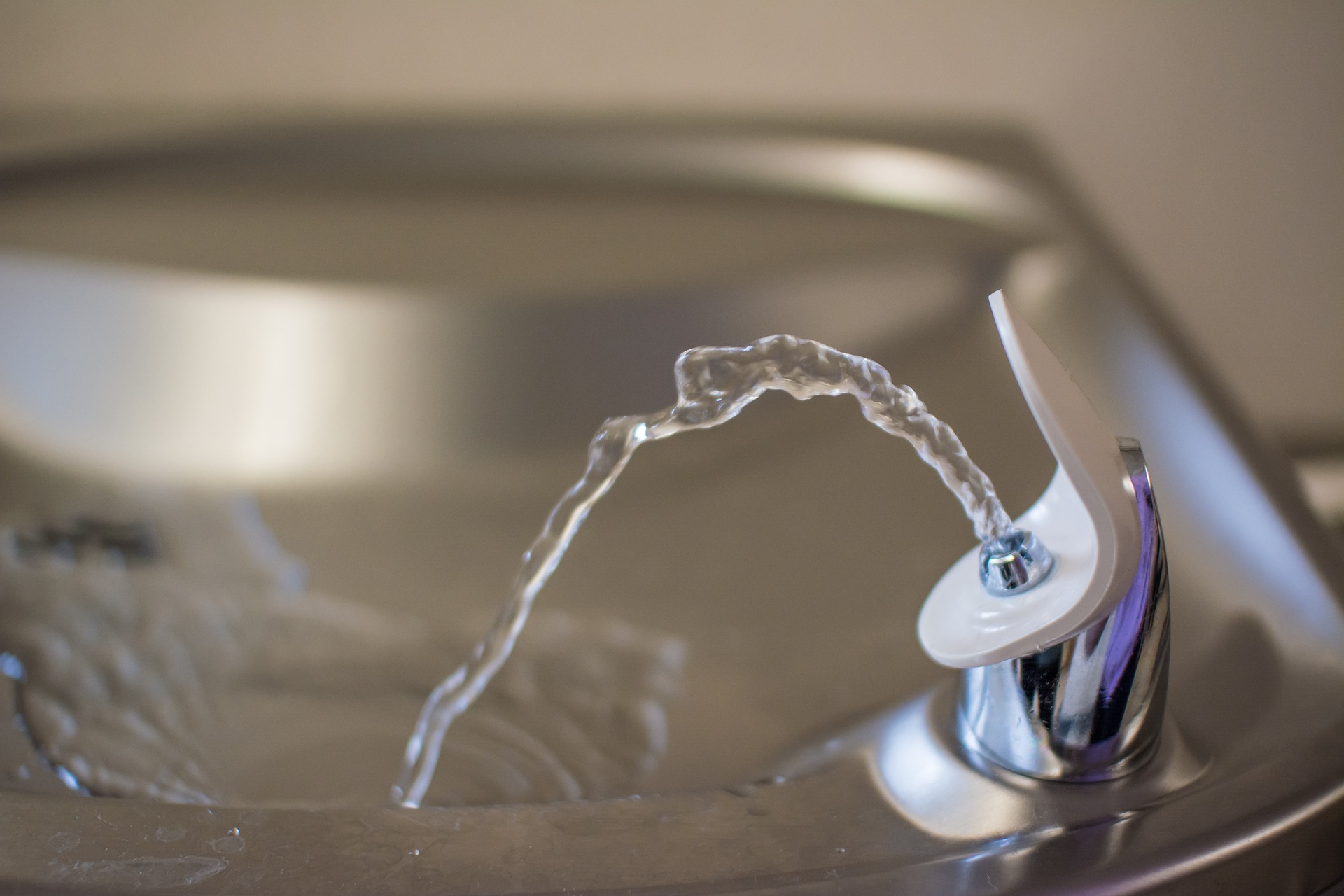 A Comprehensive Guide to Detecting and Fixing Water Leaks in Your Home